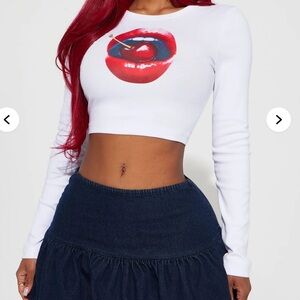 Fashion Nova Long Sleeve Crop